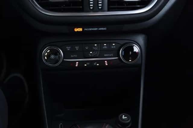 Ford Fiesta (2023) thumbnail 21