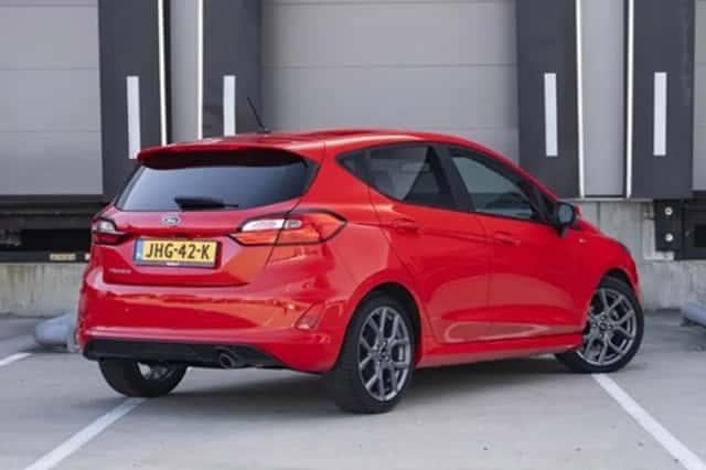 Ford Fiesta (2023) thumbnail 5