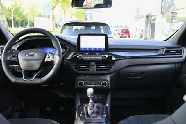 Ford Kuga (2024) thumbnail 23