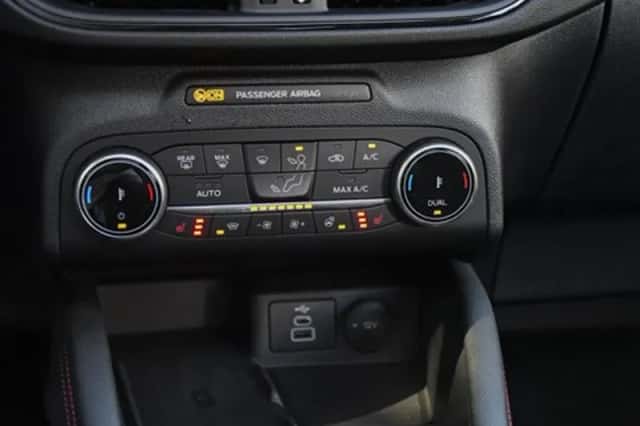 Ford Kuga (2024) thumbnail 34