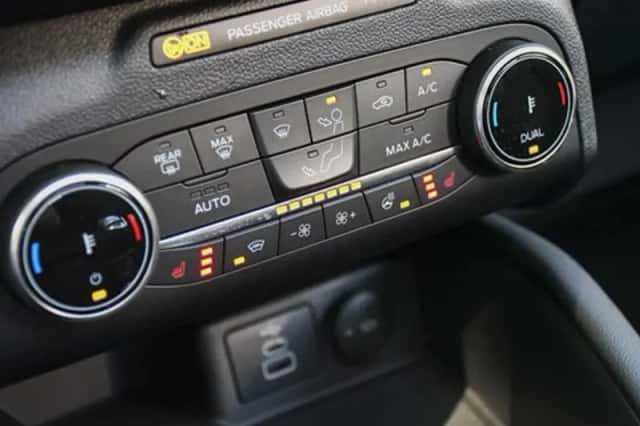 Ford Kuga (2024) thumbnail 35
