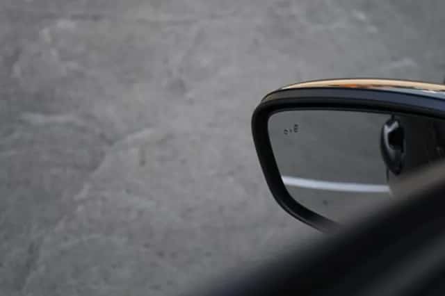 Ford Kuga (2024) thumbnail 5