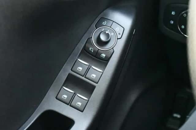 Ford Puma (2024) thumbnail 33