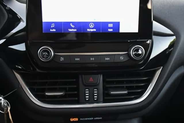 Ford Fiesta (2023) thumbnail 19
