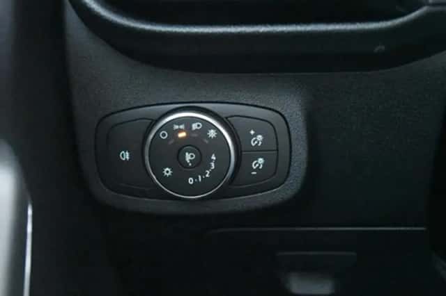Ford Fiesta (2023) thumbnail 28