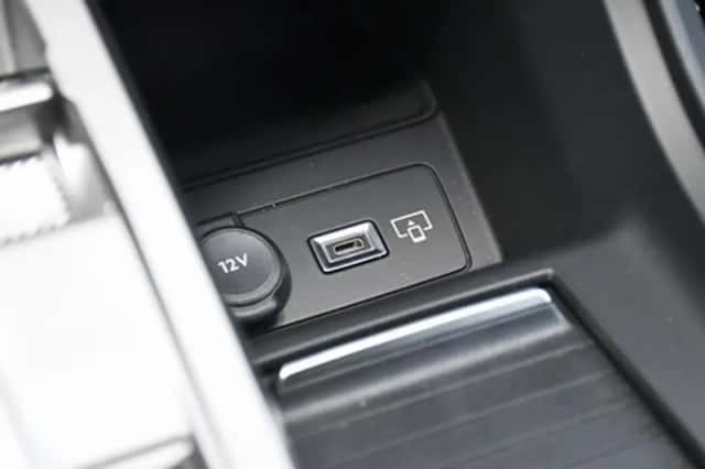 Peugeot 308 (2023) thumbnail 29