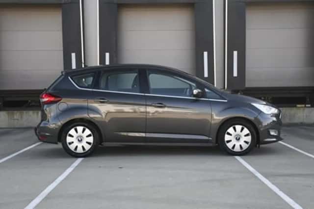 Ford C-Max (2018) thumbnail 4