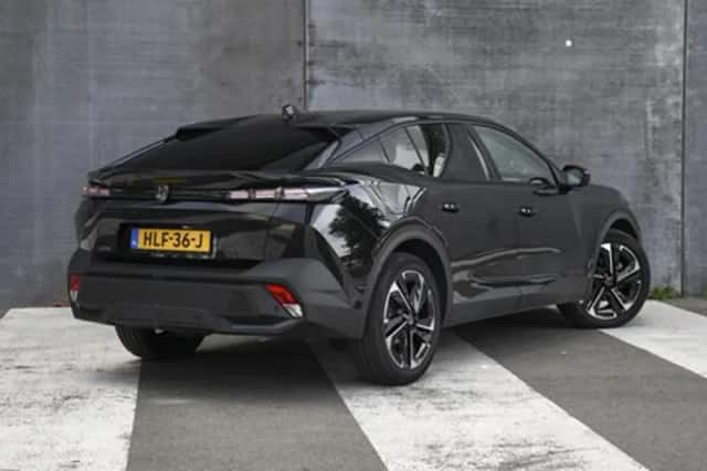 Peugeot 408 (2025) thumbnail 5