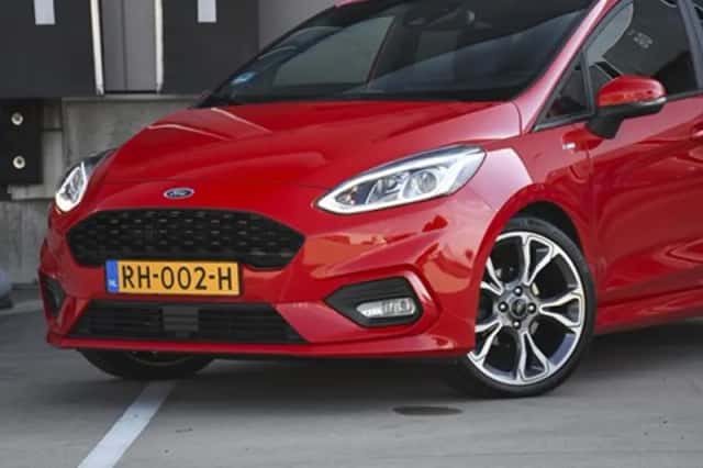 Ford Fiesta (2017) thumbnail 2