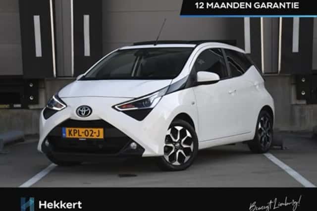 Toyota Aygo (2021) thumbnail 1