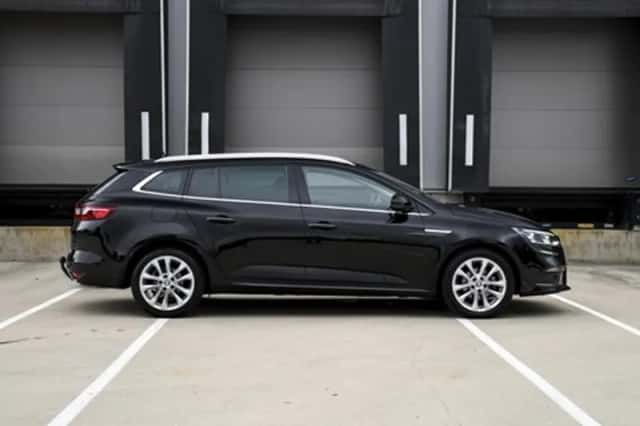 Renault Mégane (2018) thumbnail 4
