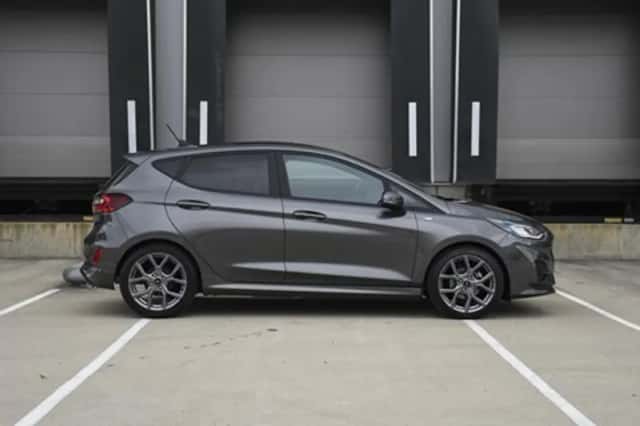 Ford Fiesta (2023) thumbnail 4