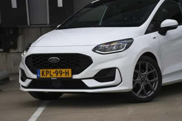 Ford Fiesta (2022) thumbnail 2