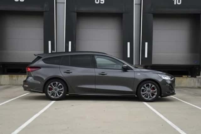 Ford Focus (2024) thumbnail 4