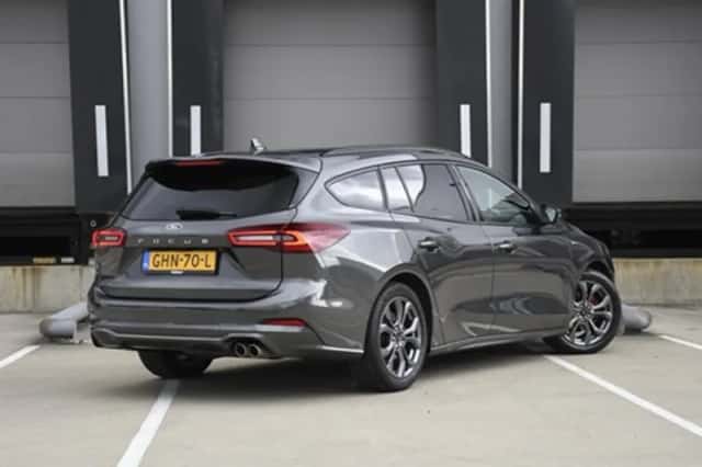 Ford Focus (2024) thumbnail 5