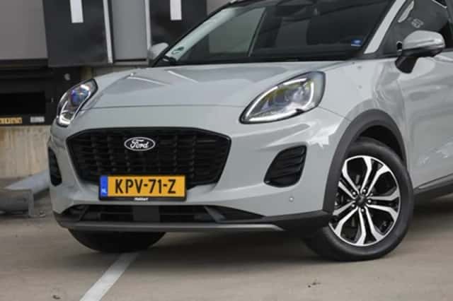 Ford Puma (2025) thumbnail 2