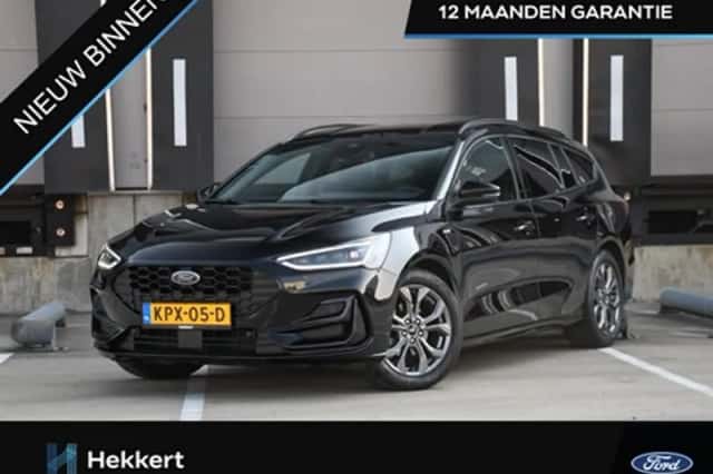 Ford Focus (2023) thumbnail 1