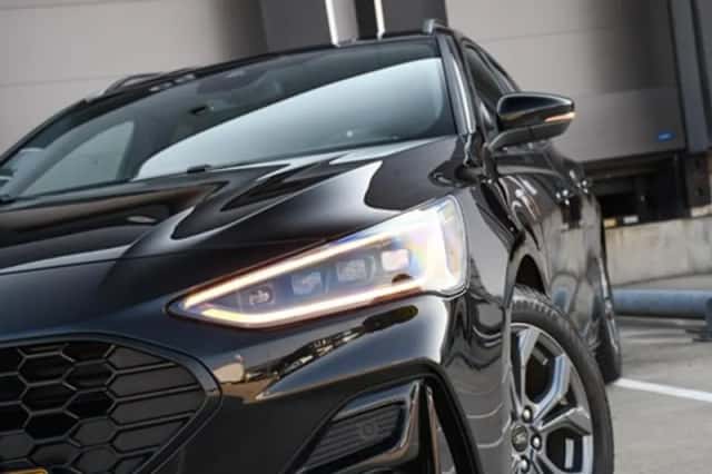 Ford Focus (2023) thumbnail 3