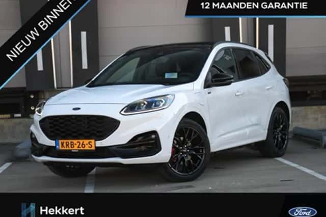 Ford Kuga (2023) thumbnail 1