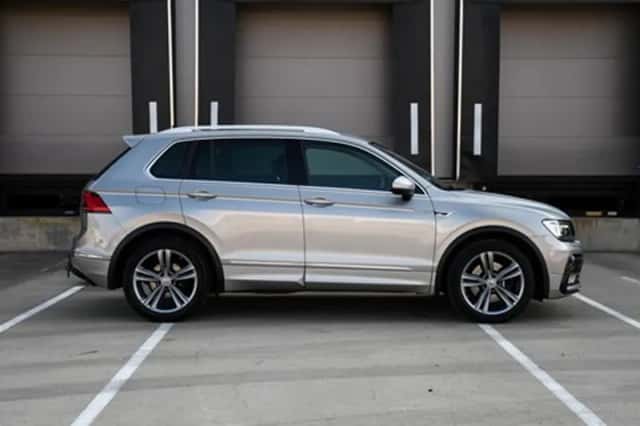 Volkswagen Tiguan (2017) thumbnail 5