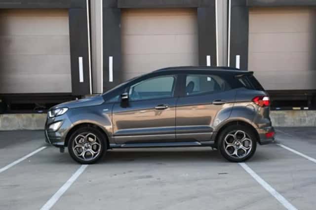 Ford EcoSport (2018) thumbnail 3