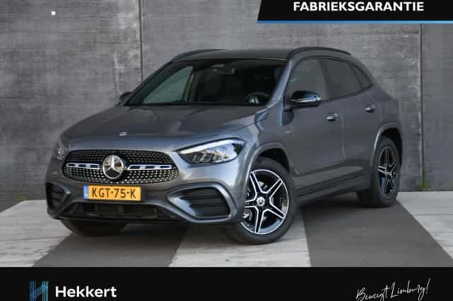 Mercedes-Benz GLA (2025) thumbnail 1
