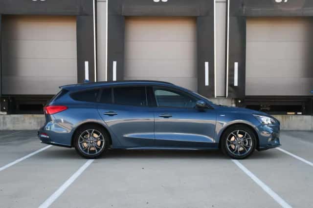 Ford Focus (2020) thumbnail 4