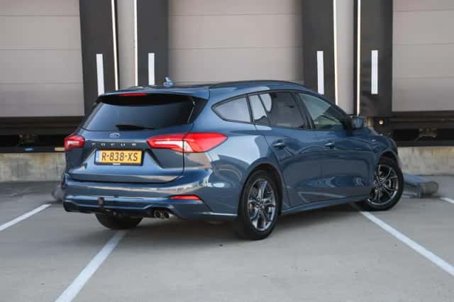 Ford Focus (2020) thumbnail 5