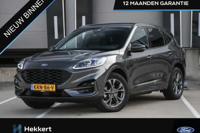 Ford Kuga (2022) thumbnail 1