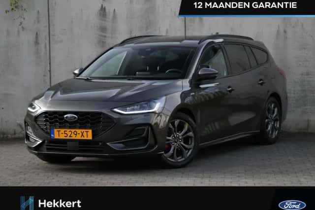 Ford Focus (2023) thumbnail 1