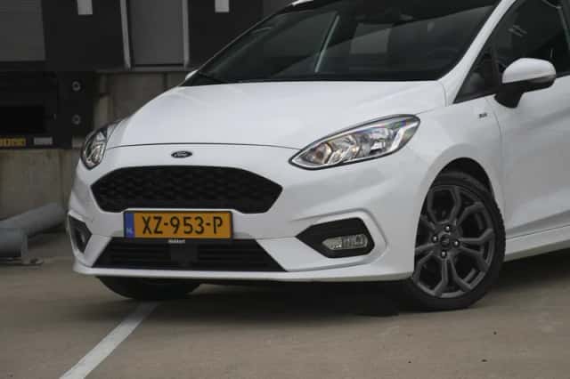 Ford Fiesta (2019) thumbnail 2