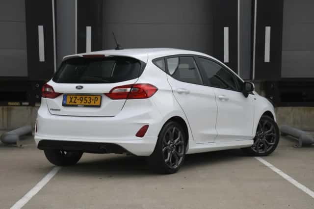 Ford Fiesta (2019) thumbnail 5