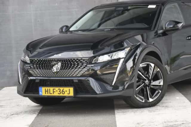 Peugeot 408 (2025) thumbnail 2