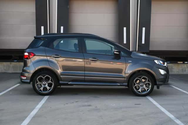 Ford EcoSport (2018) thumbnail 4