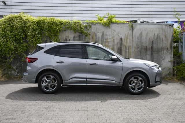 Ford Kuga (2026) thumbnail 4