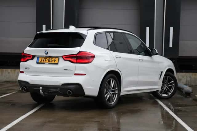 BMW X3 (2021) thumbnail 6