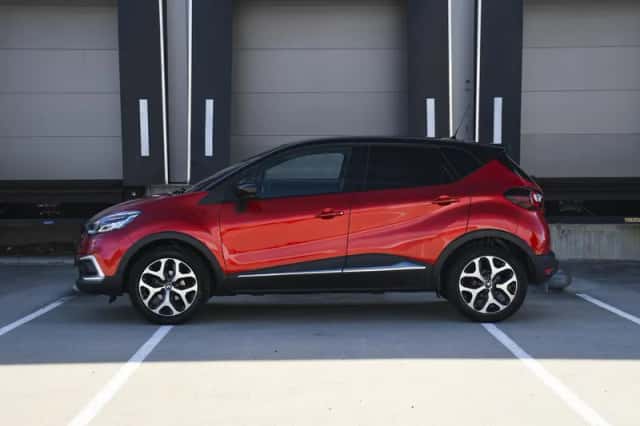 Renault Captur (2019) thumbnail 3