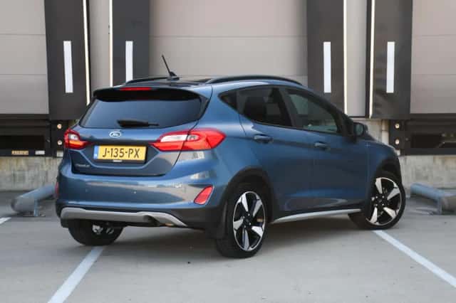 Ford Fiesta (2020) thumbnail 5