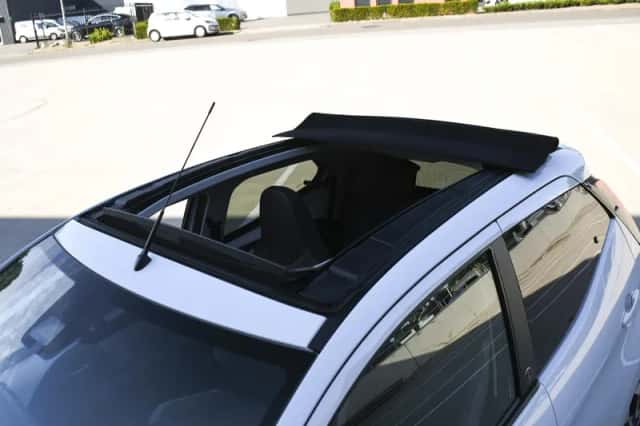 Toyota Aygo (2021) thumbnail 3