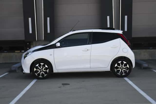 Toyota Aygo (2021) thumbnail 4