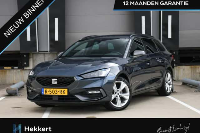 SEAT Leon (2022) thumbnail 1