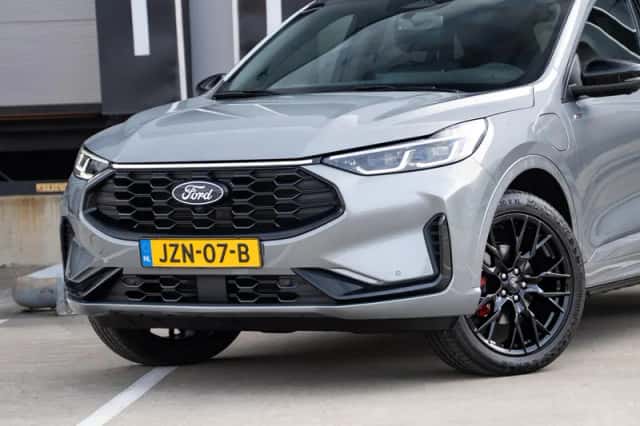 Ford Kuga (2026) thumbnail 2