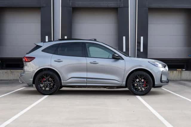 Ford Kuga (2026) thumbnail 5