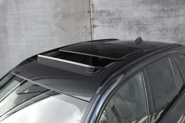 BMW X3 (2023) thumbnail 3