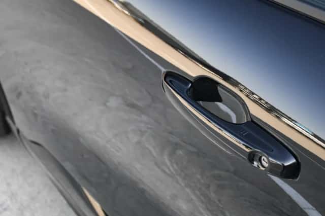 Ford Kuga (2024) thumbnail 4