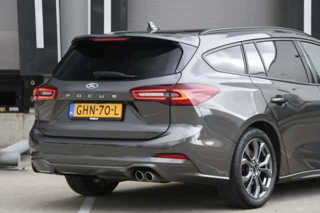 Ford Focus (2024) thumbnail 6