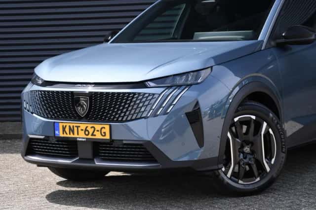 Peugeot 3008 (2026) thumbnail 2