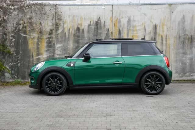 MINI Cooper (2019) thumbnail 5