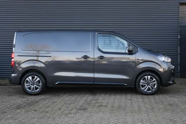 Peugeot Expert (2024) thumbnail 3