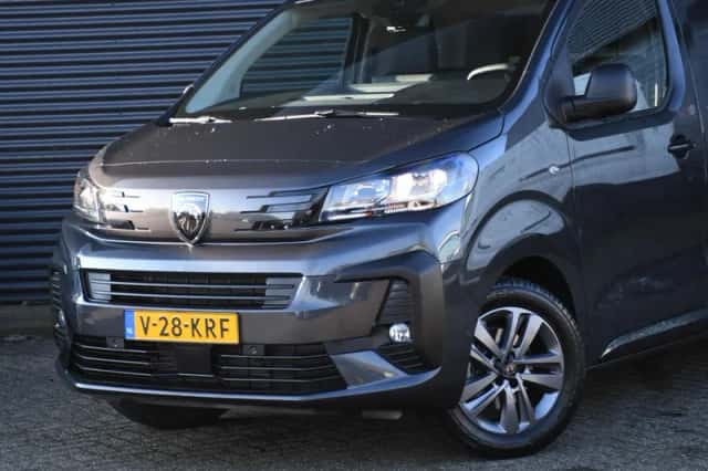Peugeot Expert (2024) thumbnail 2